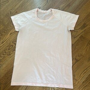 Lululemon swiftly tech Light Pink Short Sleeve 2.0 shirt